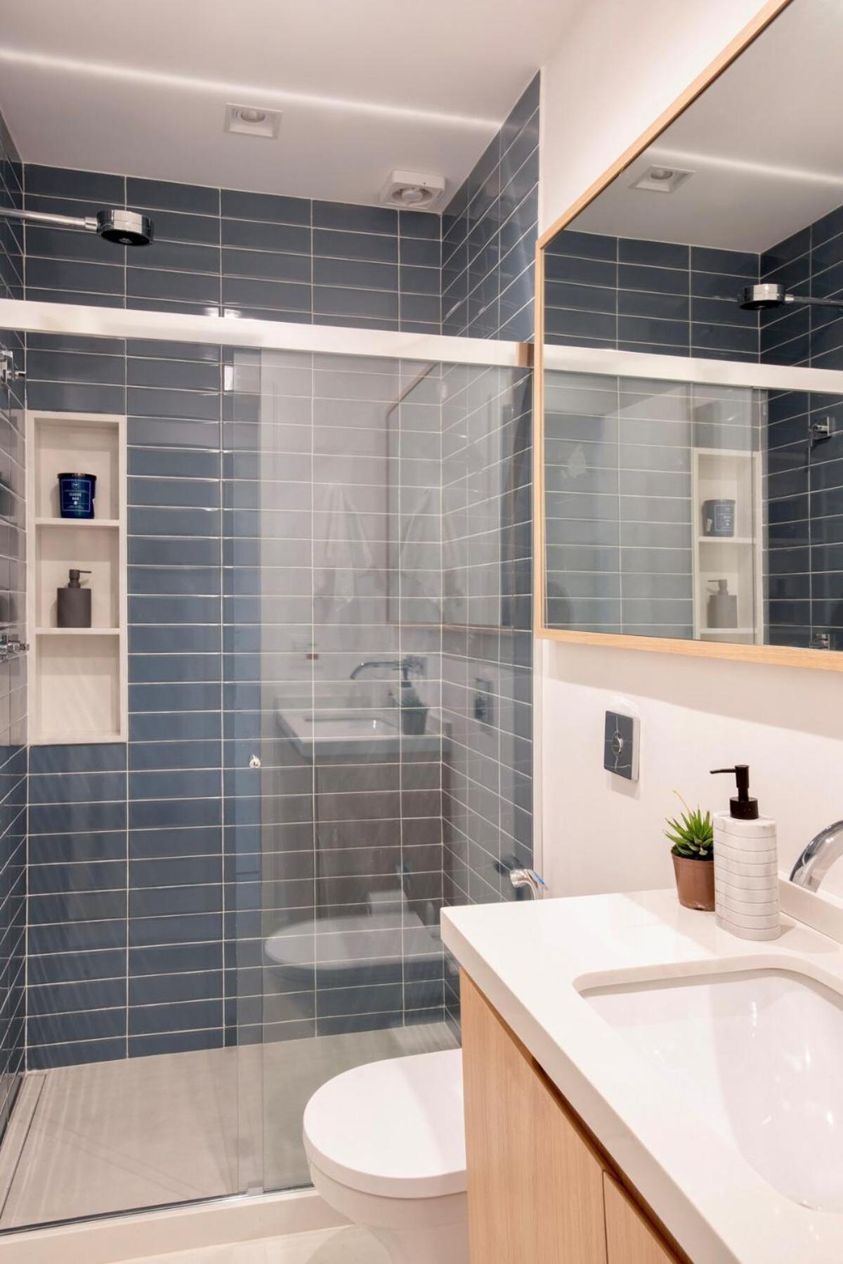 Apartemen Renovated Stylish Two Bedroom In Ipanema, Steps To