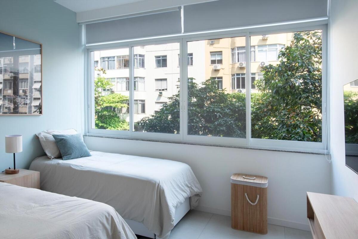 Renovated Stylish Two Bedroom In Ipanema, Steps To Apartamento *